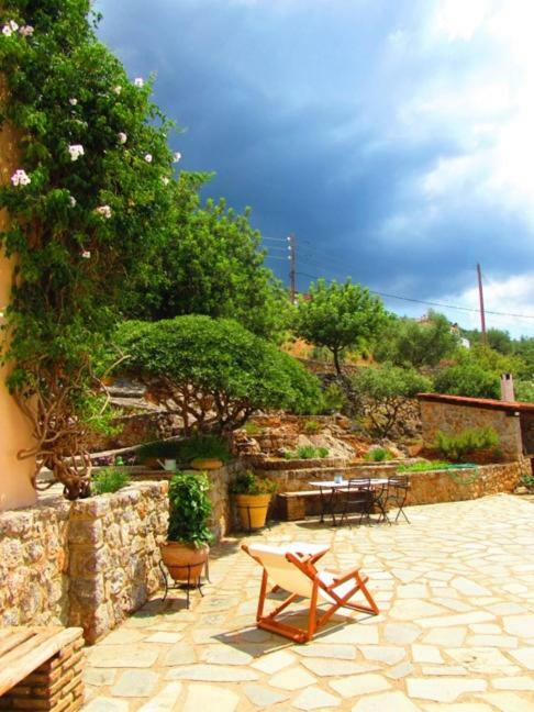 Aloe Meli Apartment Kalamata Exterior foto